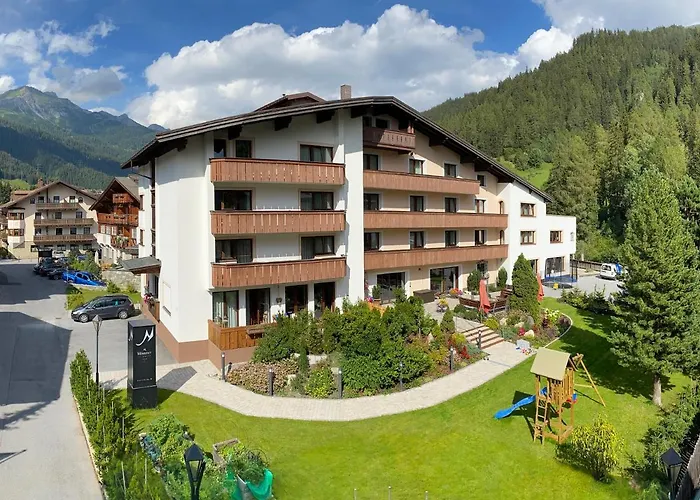 Quality Hosts Arlberg Hotel Garni Mössmer